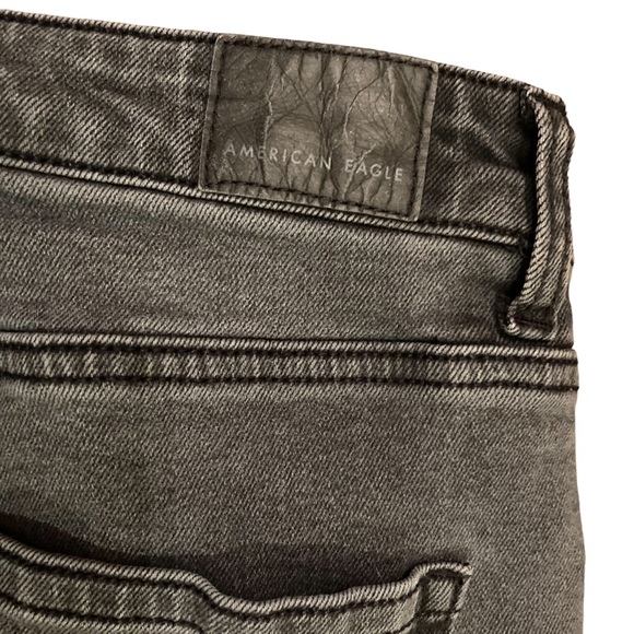 American Eagle Mom Jeans Size 4 Regular - Picture 8 of 12